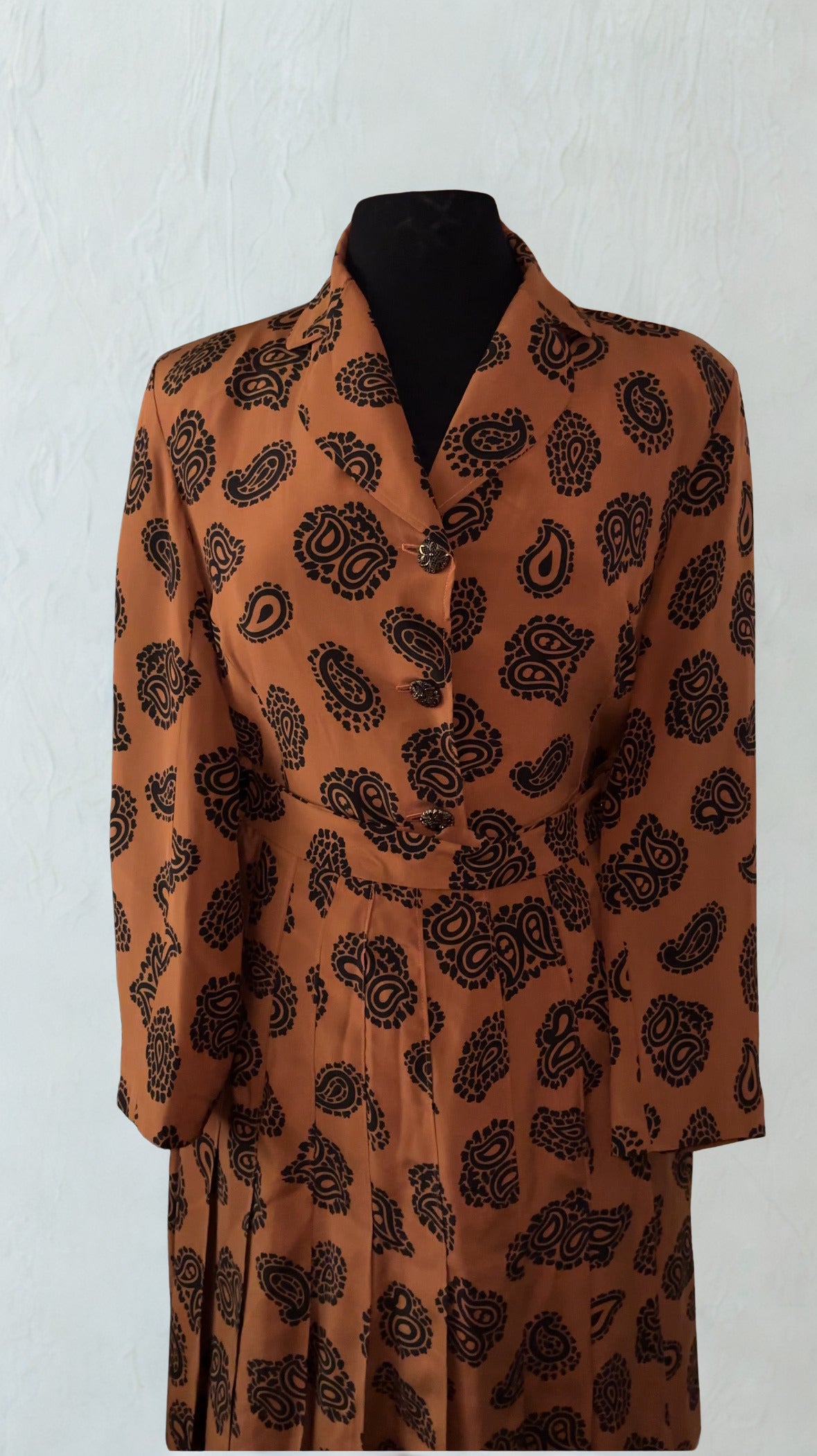 TERRACOTTA PAISLEY PLEATED TWO-PIECE SET